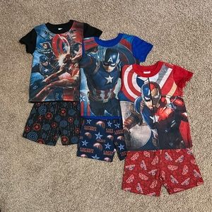 Boys Marvel pajama set bundle. Size Small 6/7.